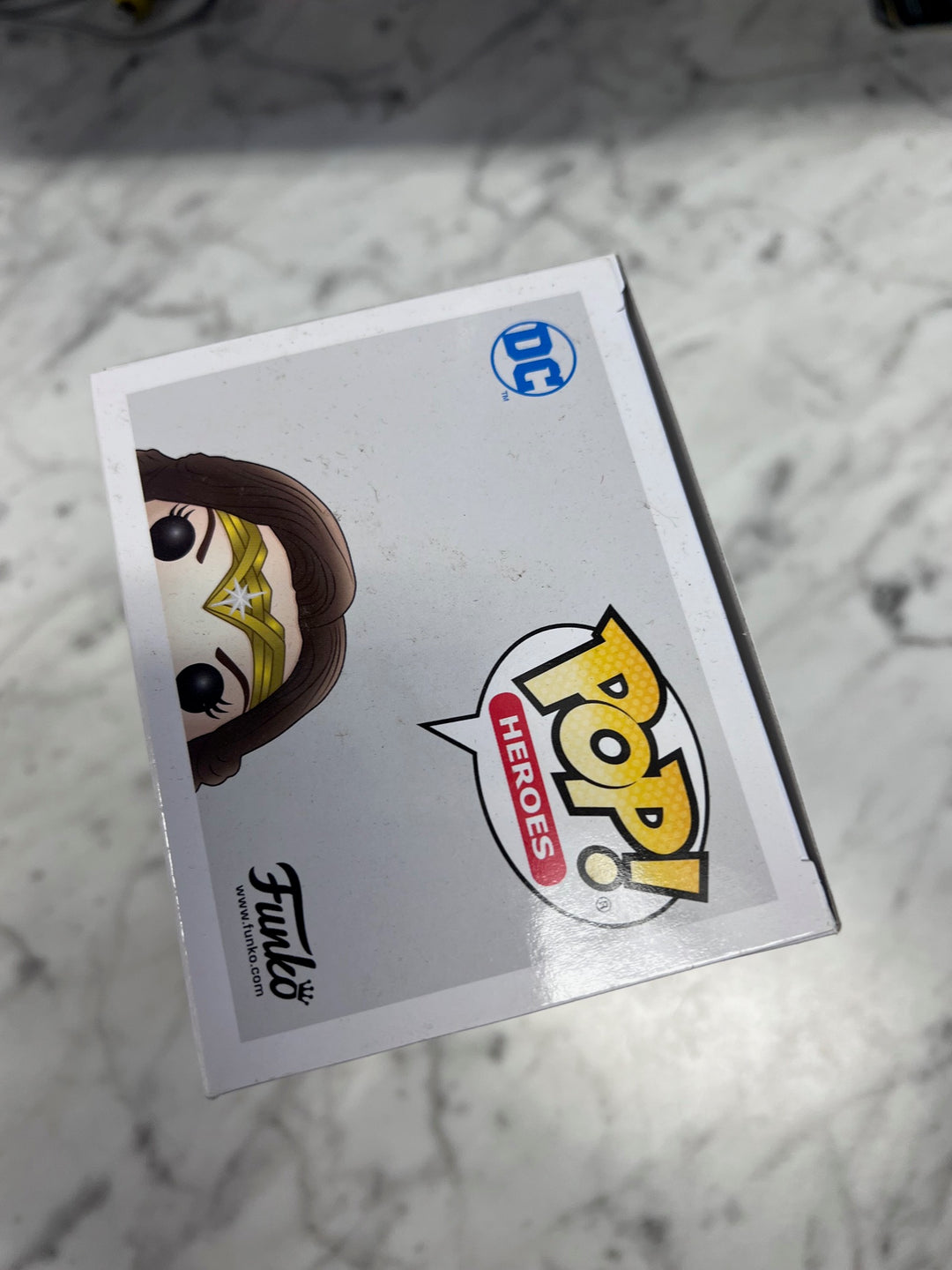 Funko Pop! Movies Wonder Woman Flying #322 WW84 FP121025