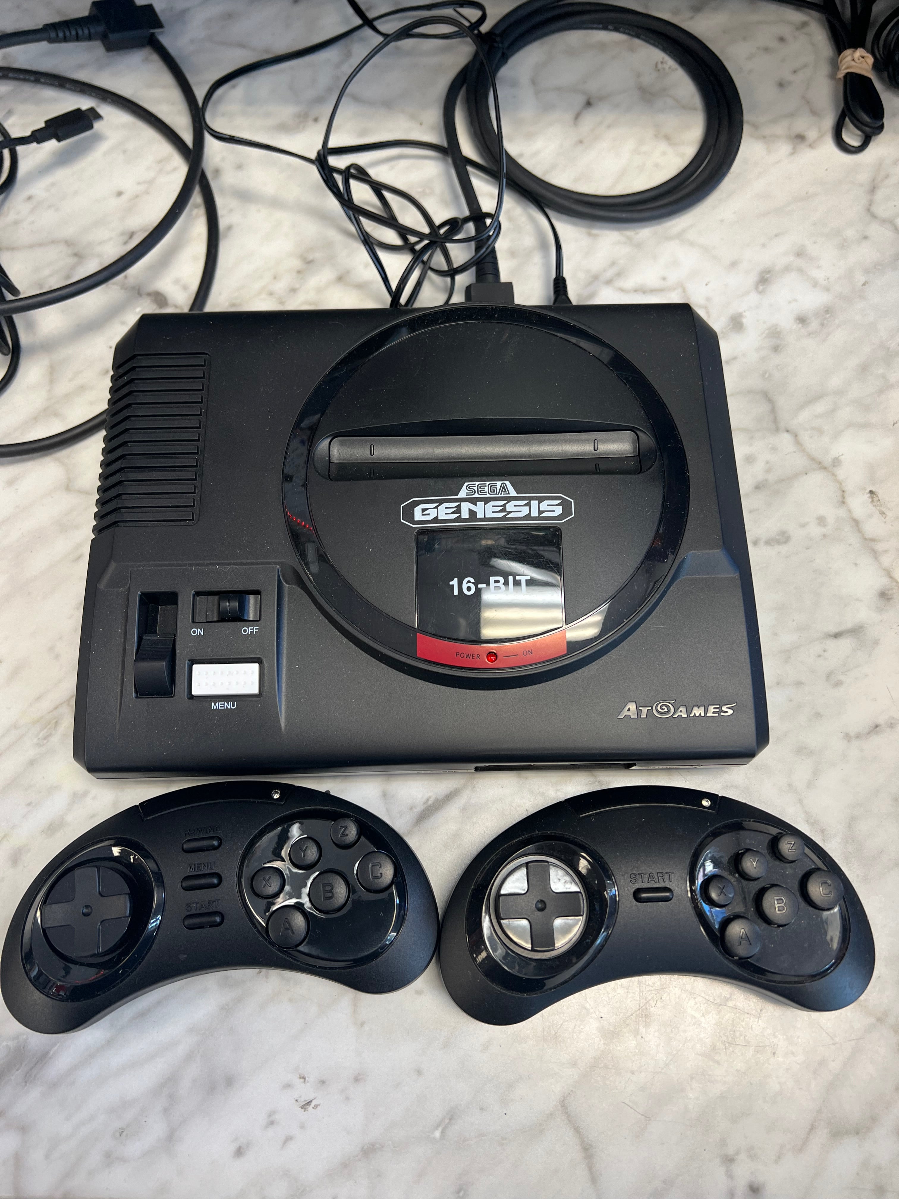 SEGA Mega Drive Flashback HD 2018 Console 85 Built-In Games (Boxed