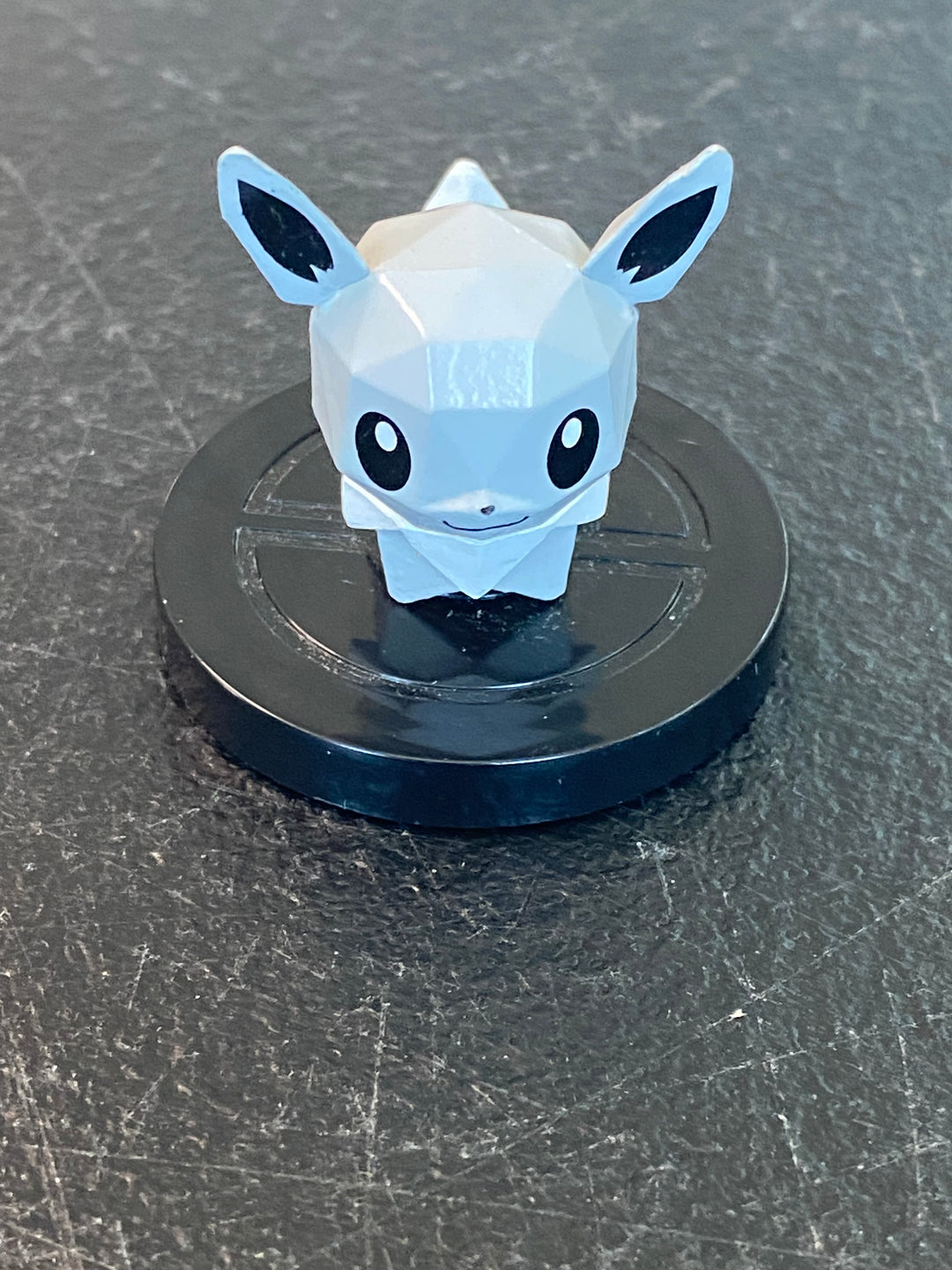 Shiny Eevee Pokemon Rumble NFC Figure