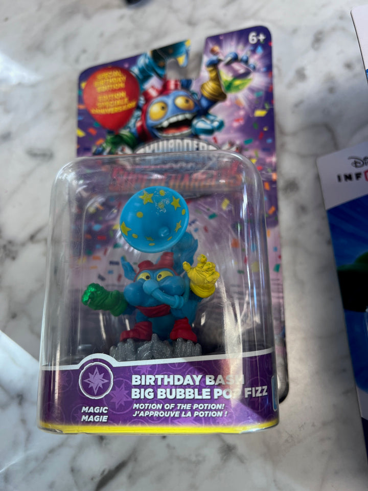 Skylanders Superchargers Birthday Bash Big Bubble Pop Fizz New in Box DI9225