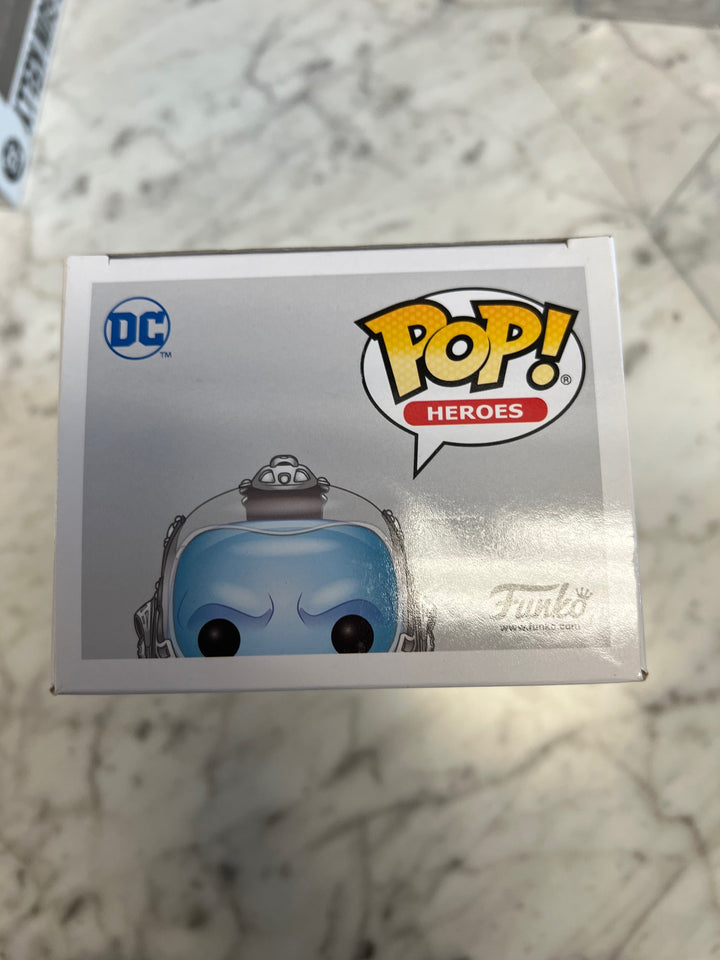 Funko Pop! Heroes #342 - Batman & Robin - Mr. Freeze  FN81324