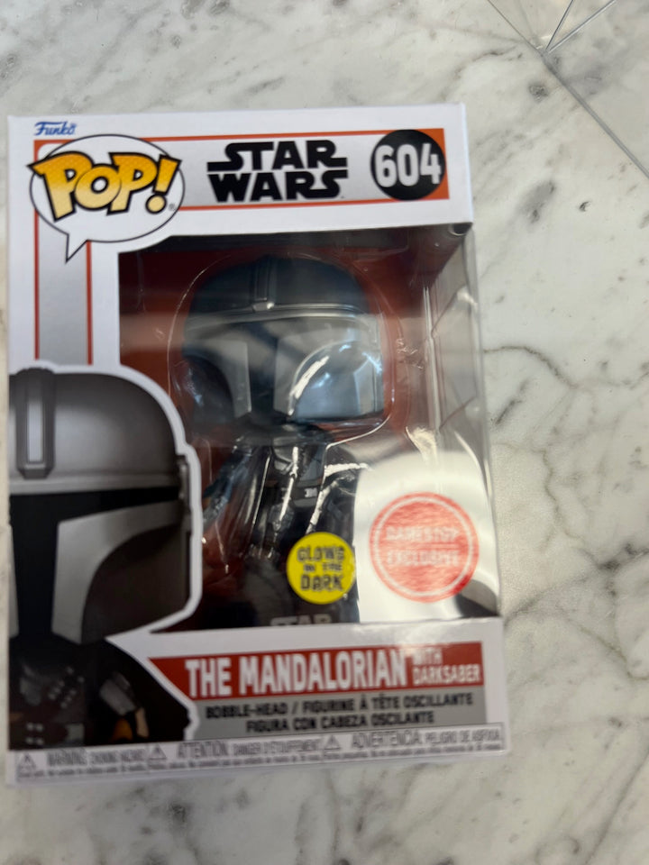 Funko Pop! Vinyl: Star Wars - The Mandalorian with Darksaber GameStop Exclusive FN81324