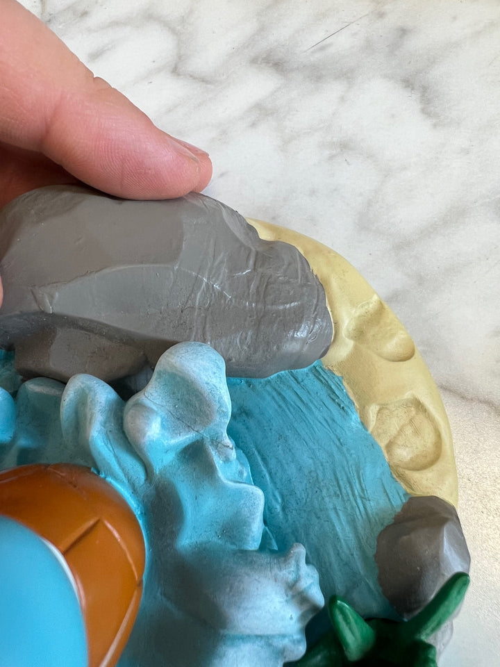 Pokemon Center Exclusive Relaxing River Squirtle DAMAGED UT61025