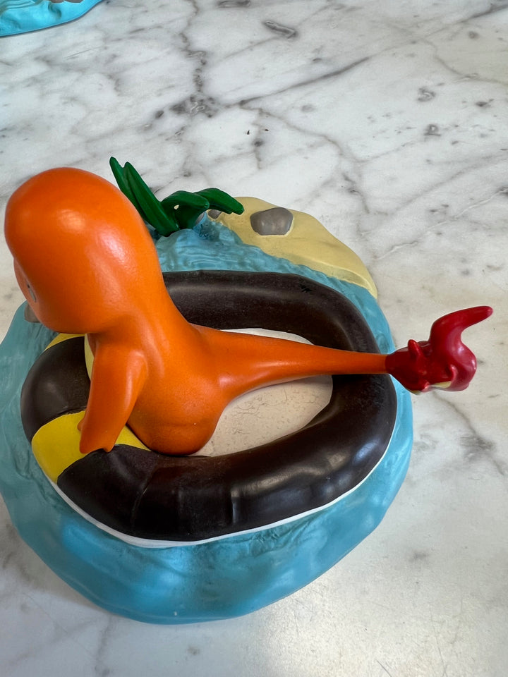 Pokemon Center Exclusive Relaxing River Charmander Figurine Small damage UT61025