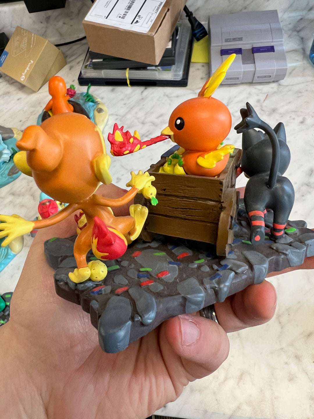 Pokemon Celebration Parade: A Toasty Treat Surprise Figure Has repaired damage UT61025