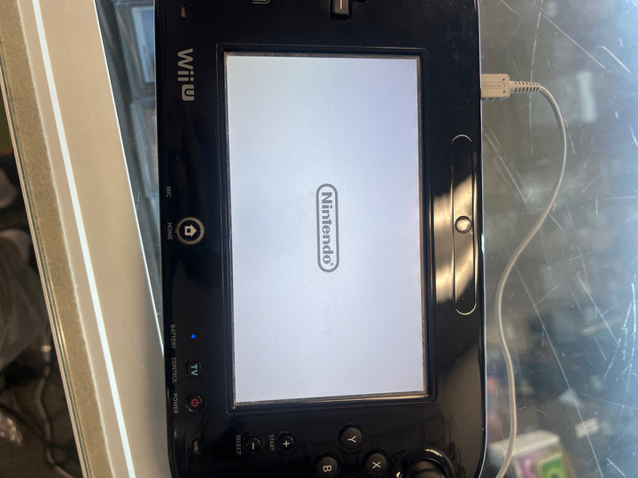 Wii U Gamepad ONLY *slight* yellowing A61125