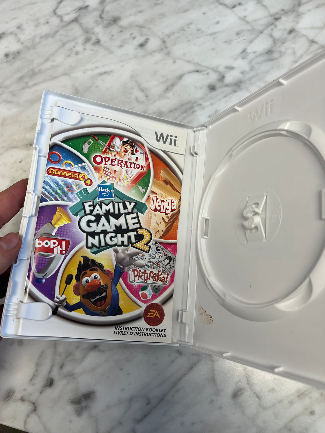 Family Game Night 2 Nintendo Wii Case and Manual ONLY CO111924