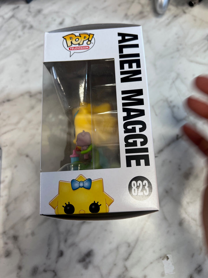 Funko Pop! Television Alien Maggie #823 The Simpsons Treehouse of Horror FP121725