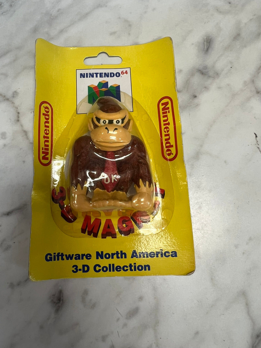 Ultra Rare Vintage Official Nintendo 64 3D Donkey Kong Magnet (1997) NEW NA62226