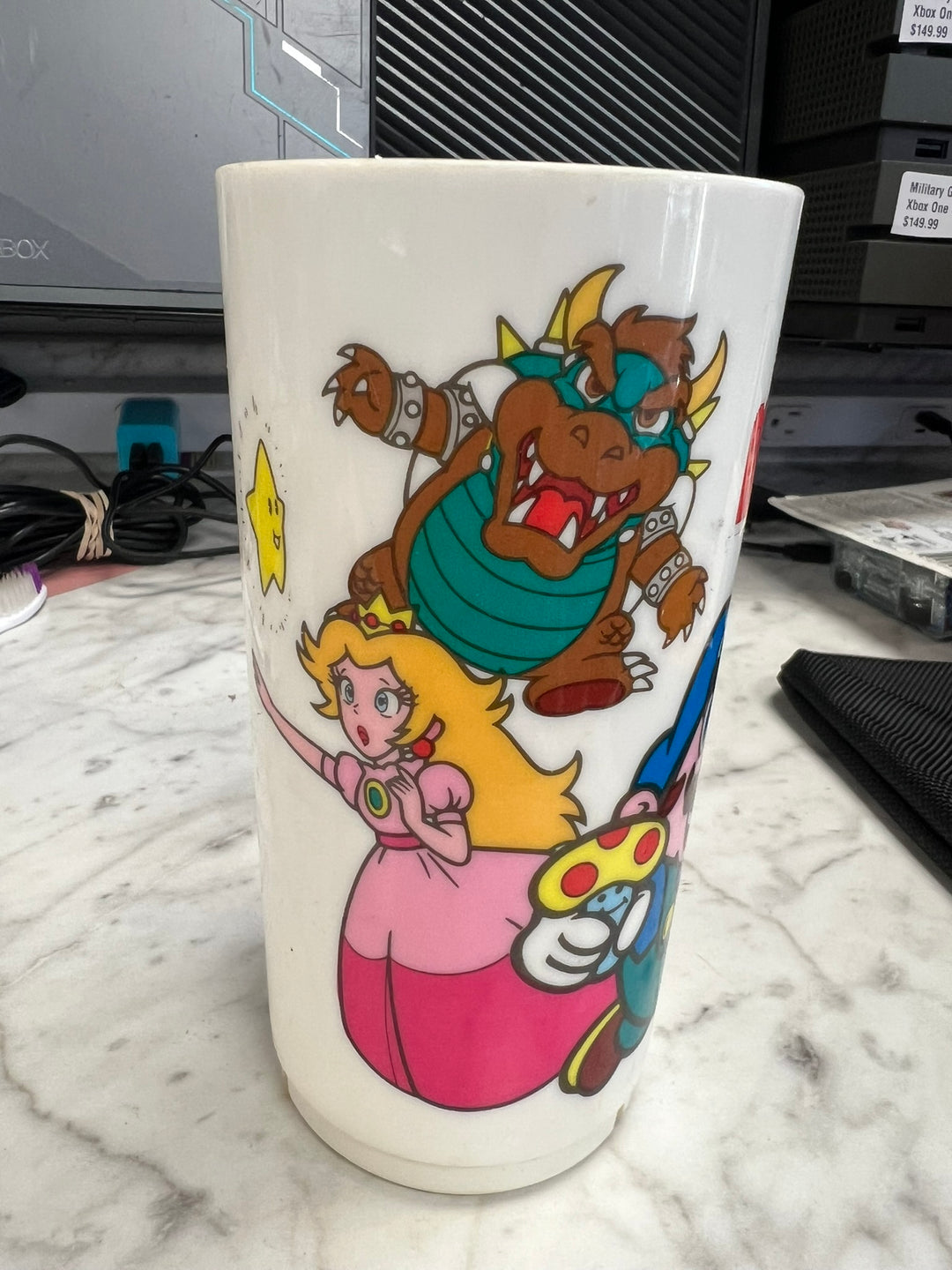 Vintage 1989 Super Mario Bros Tumbler Cup Peter Pan Industries NES Era UA62226