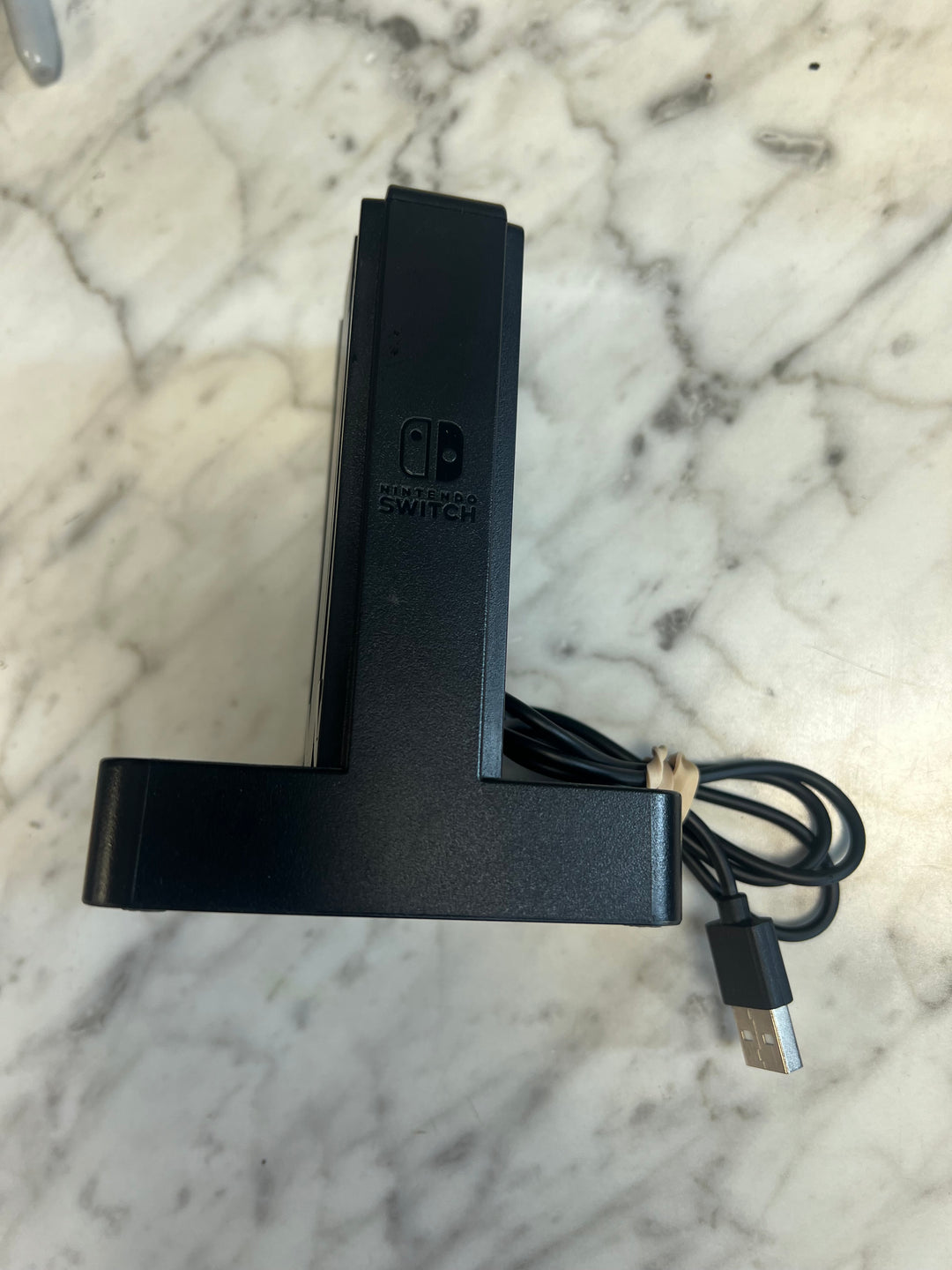 Power A 4 Port Joy Con Charger for Nintendo Switch (Licensed) UA62326