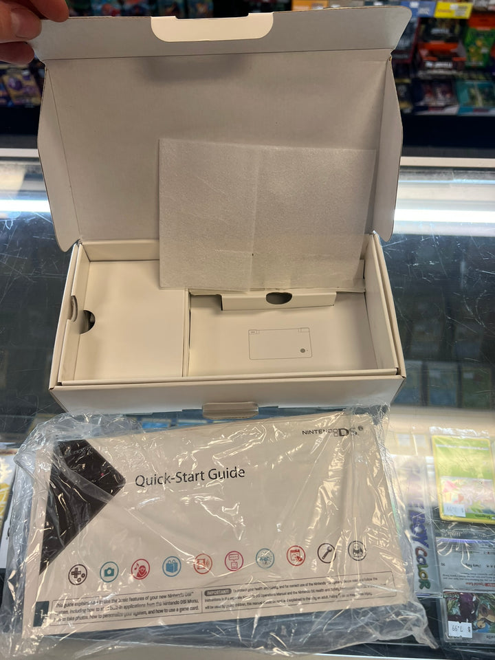 EMPTY BOX ONLY Nintendo DSi Black w/ paperwork and inserts    EB62626