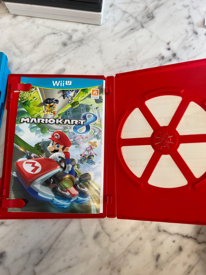 Mario Kart 8 for Nintendo Wii U Case and Manual Only No Disc DO82824