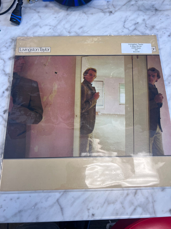 Livingston Taylor - 3 Way MIrror (NM) Condition Vinyl Record UR91125