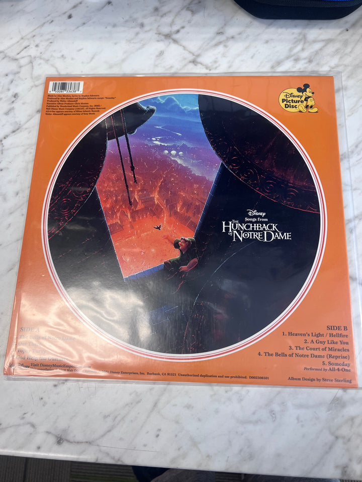 Hunchback of Notre Dame Soundtrack - Disney (NM) Condition Vinyl Record UR91125