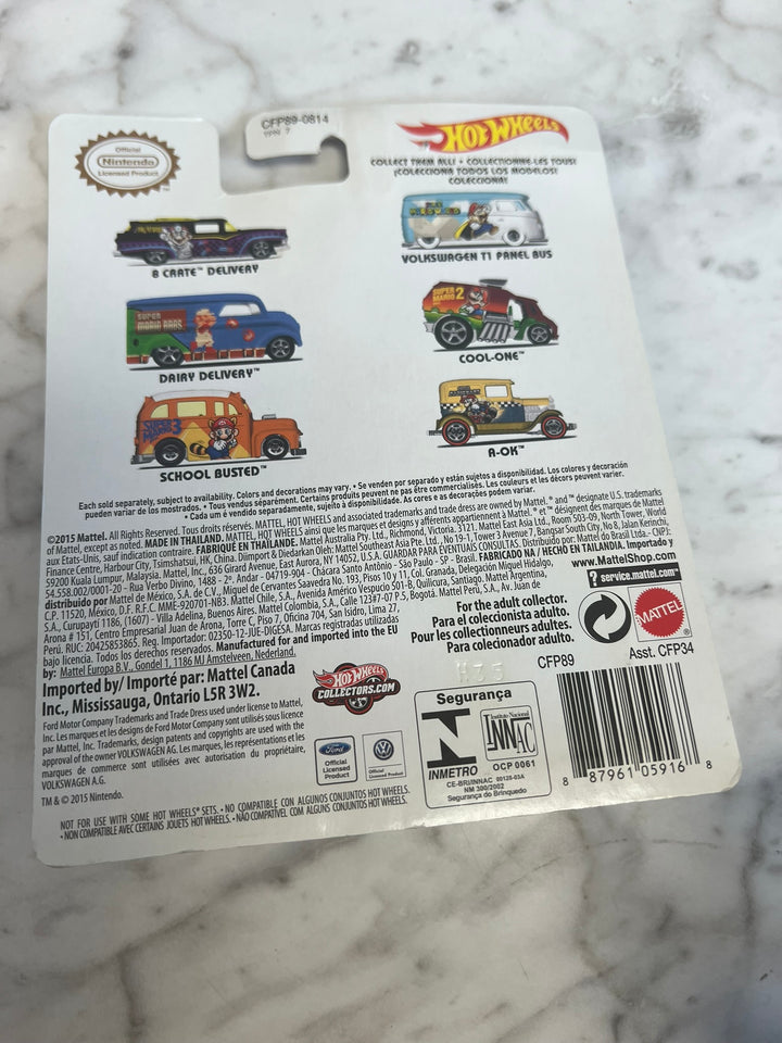 Hot Wheels Premium Pop Culture Super Mario Bros. Kart A-OK Real Riders 2015 NT7226