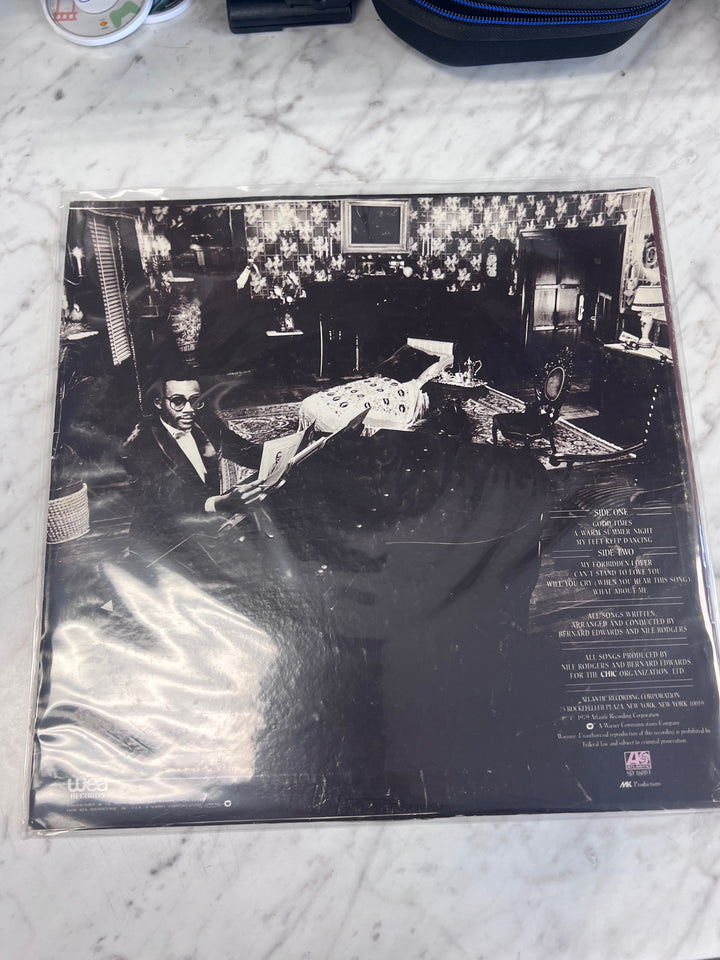 Chic - Risque (VG+) Condition Vinyl BOS91125