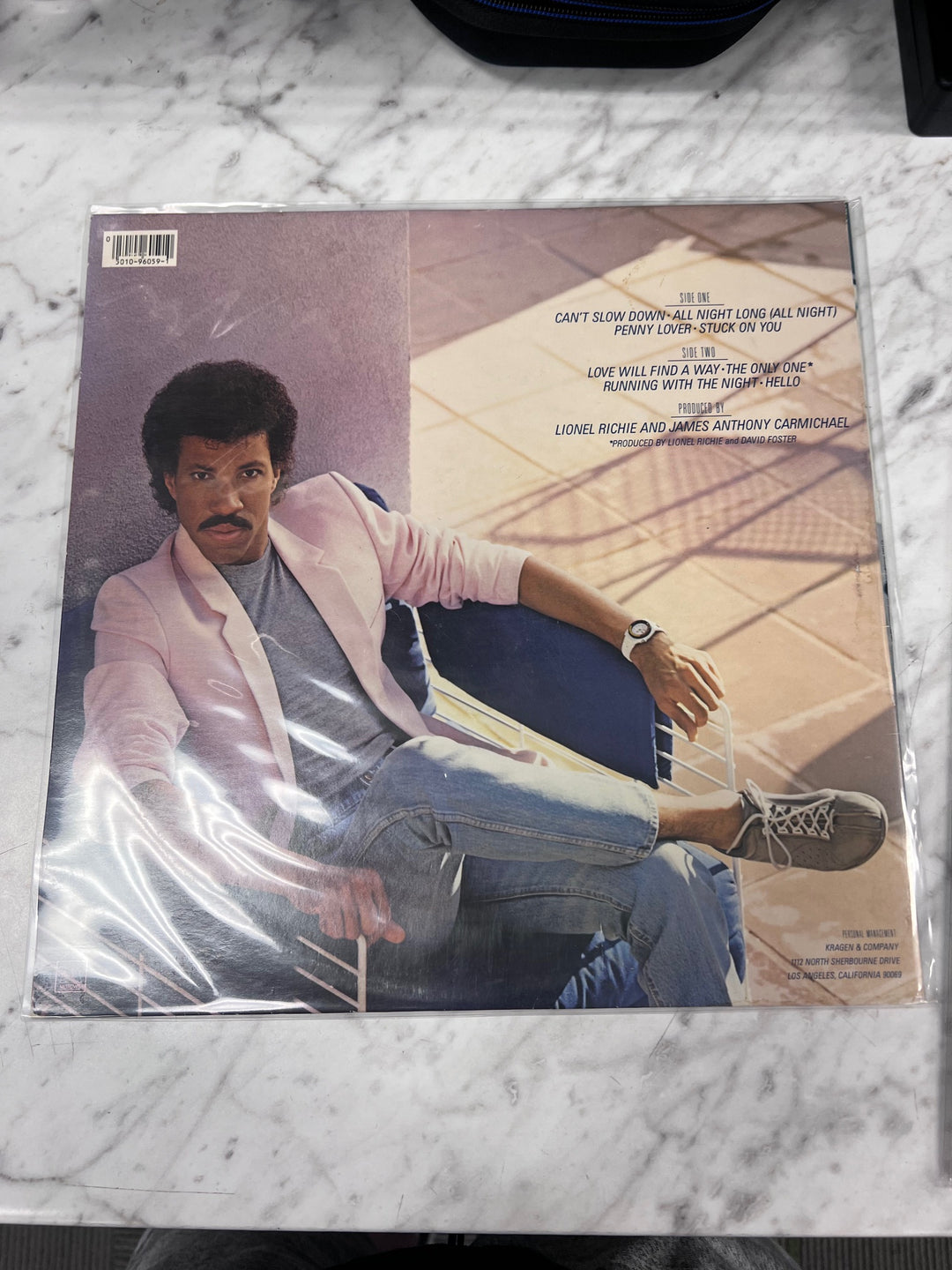 Lionel Richie - Can't Slow Down (VG+) Condition Vinyl BOS91125