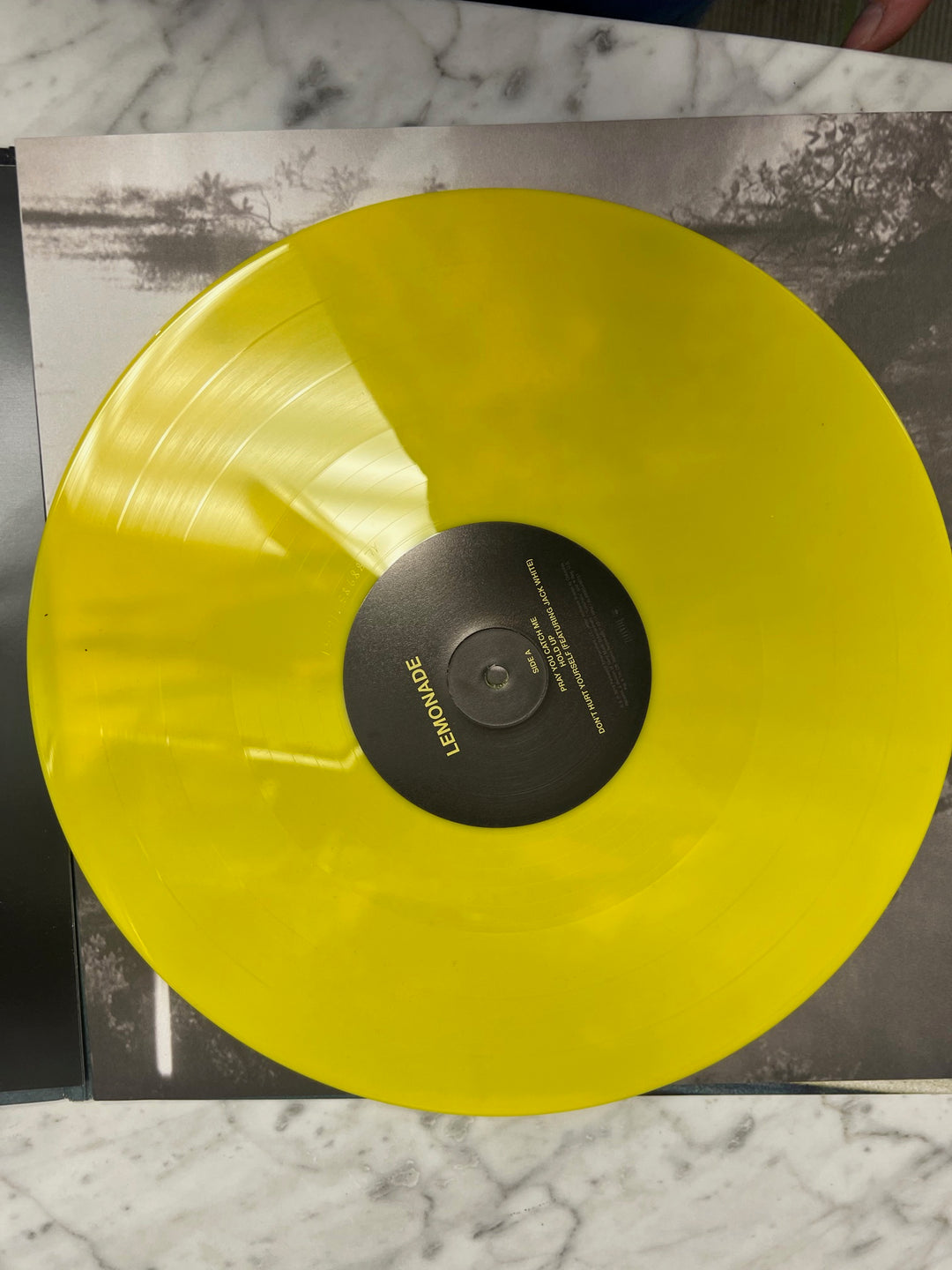 Beyonce - Lemonade Yellow Vinyl Record VR112624