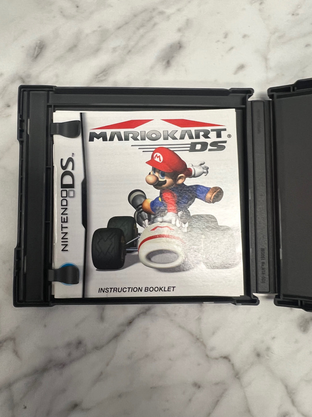 Mario Kart DS for Nintendo DS CASE AND MANUAL ONLY    CO112724