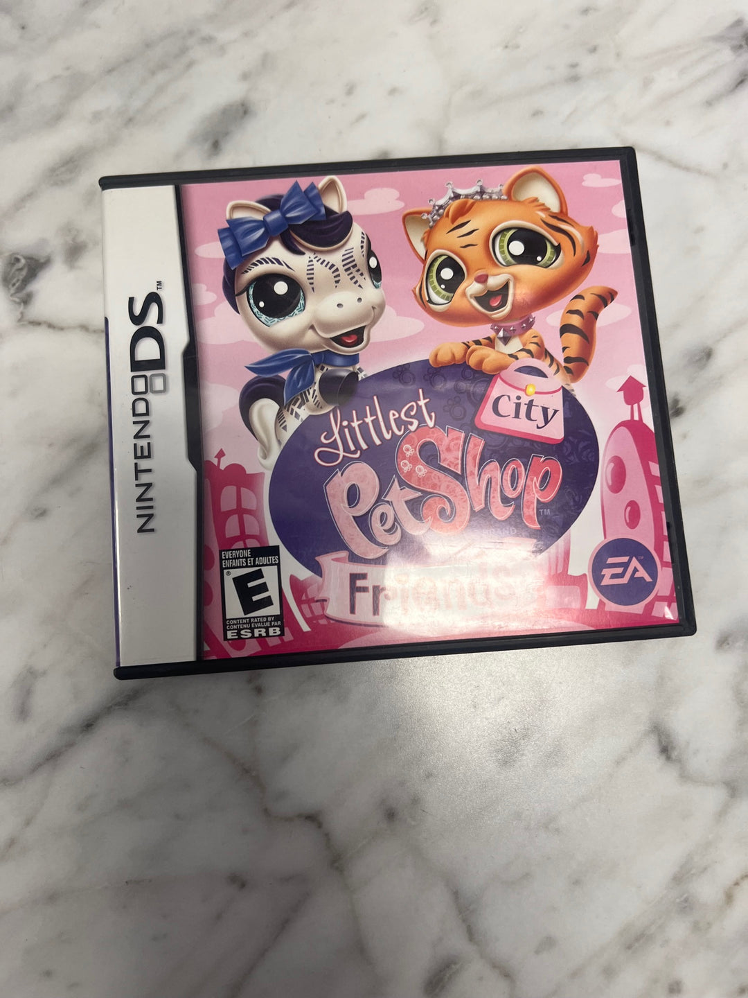 Littlest Pet Shop City Friends for Nintendo DS CASE AND MANUAL ONLY    CO112724