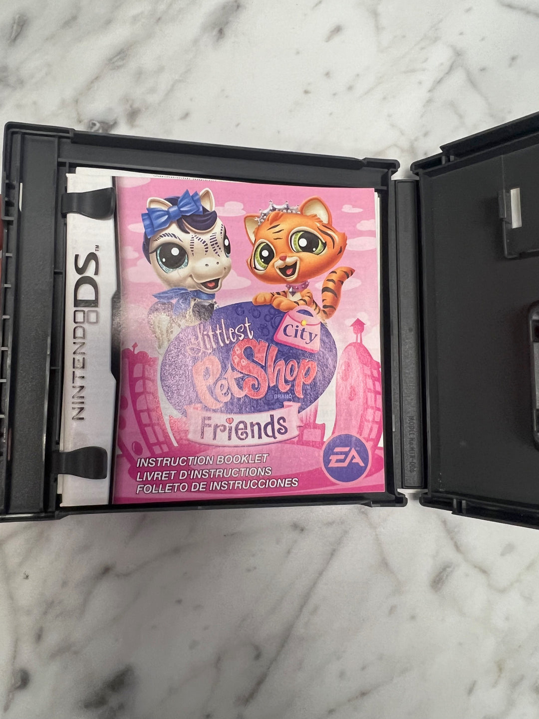 Littlest Pet Shop City Friends for Nintendo DS CASE AND MANUAL ONLY    CO112724