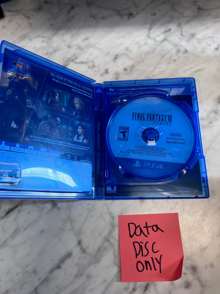 Final Fantasy VII Remake PS4 Playstation 4 Case and DATA DISC ONLY CO123125
