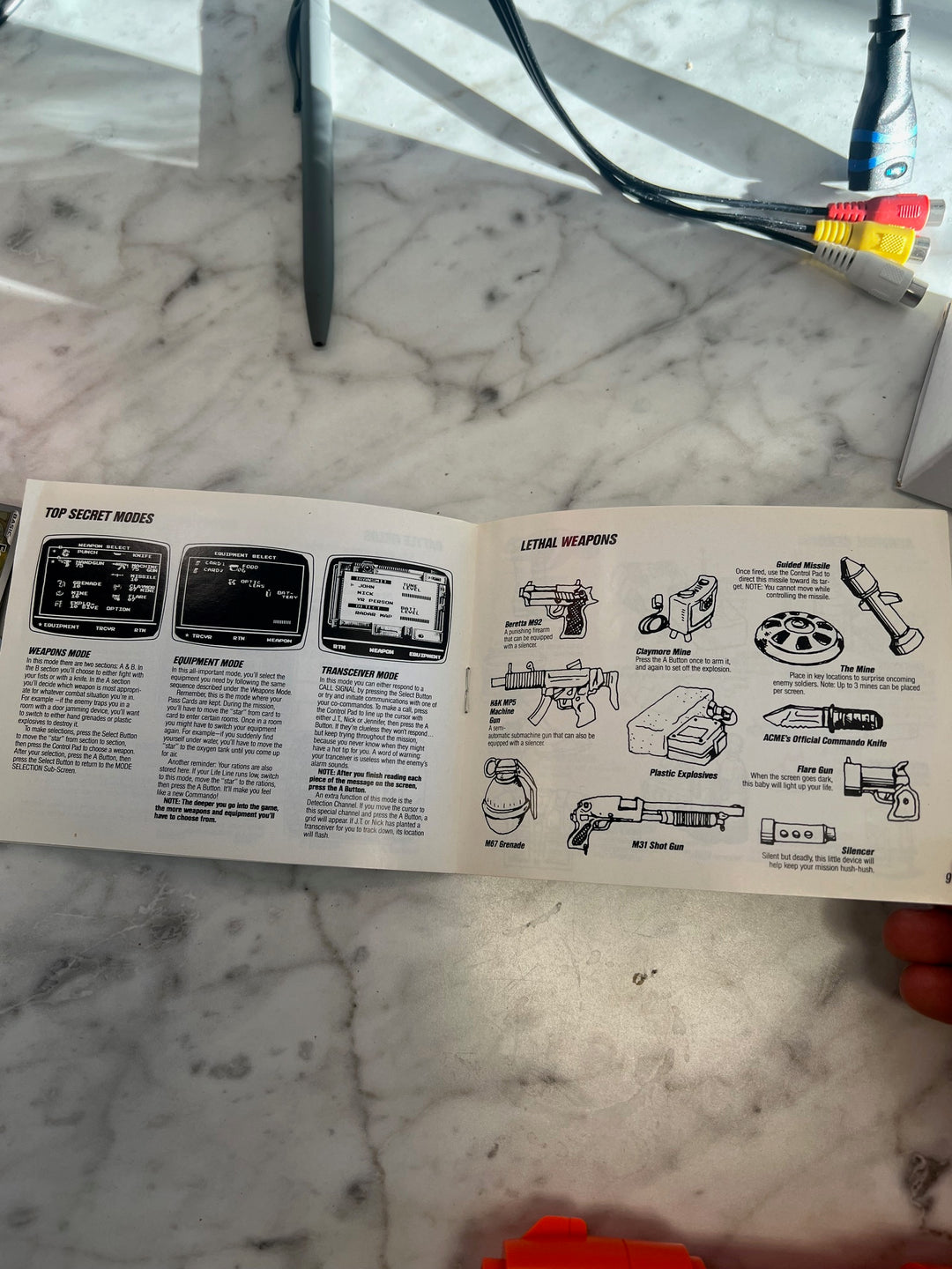 Snake's Revenge for Original Nintendo NES MANUAL ONLY   D12124