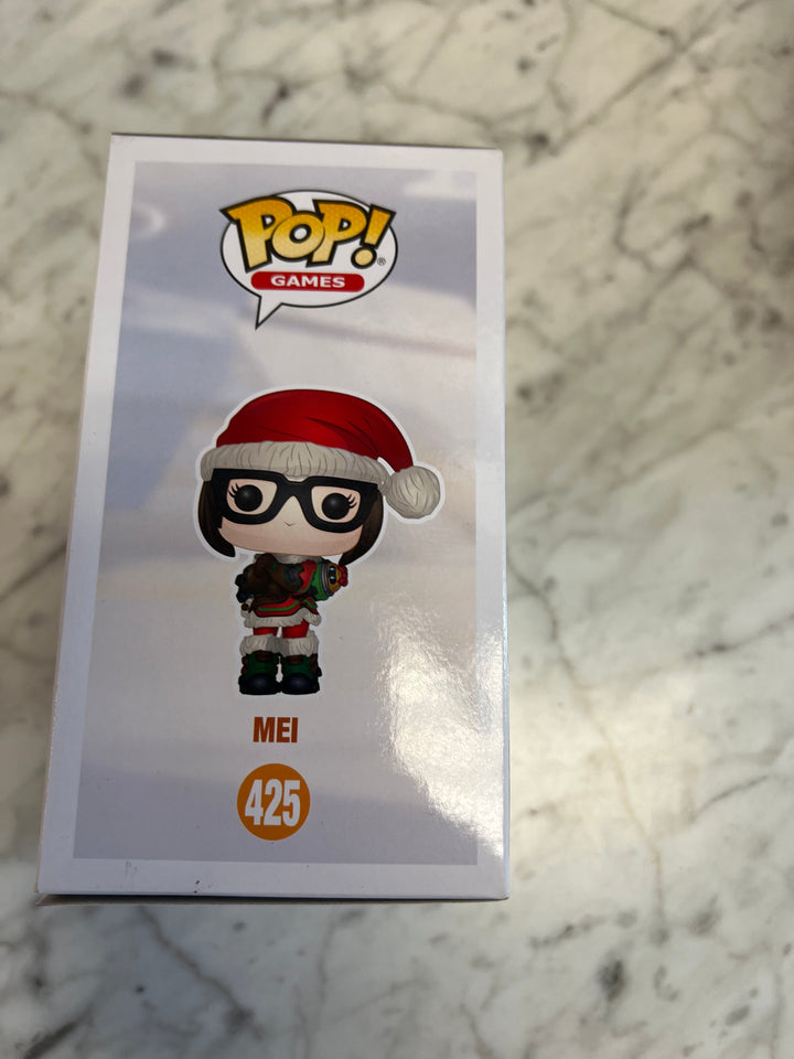 Funko POP! Games: Overwatch #425 - Santa Mei Funko Pop Figure FP61924