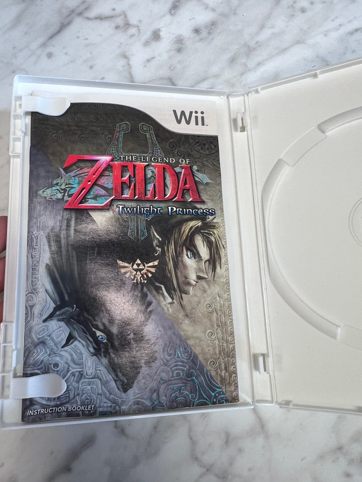 The Legend of Zelda Twilight Princess Nintendo Wii Case and Manual ONLY CO91725