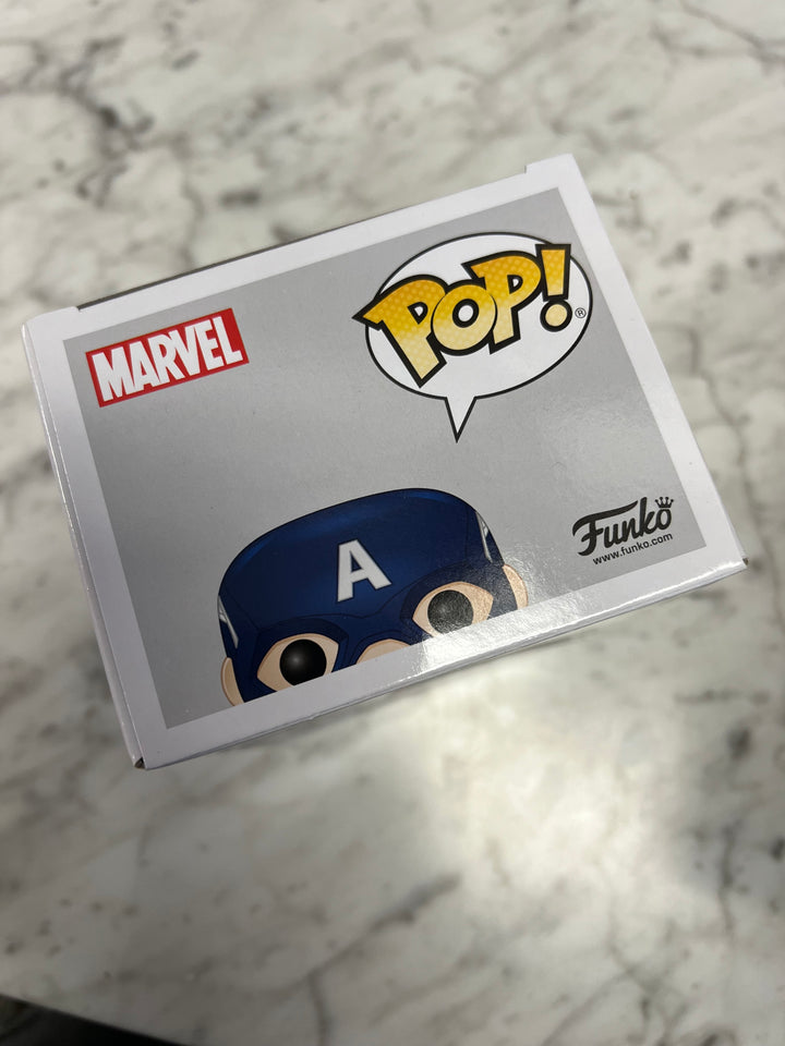 Funko Pop! Marvel Avengers Endgame Captain America 481 Marvel Collector Corps FP61924