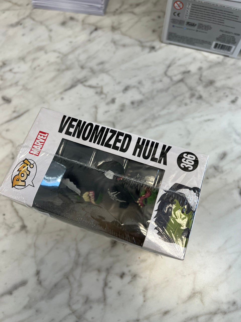 Funko Pop Venomized Hulk Wal Mart w/ movies sealed 366 UD10824