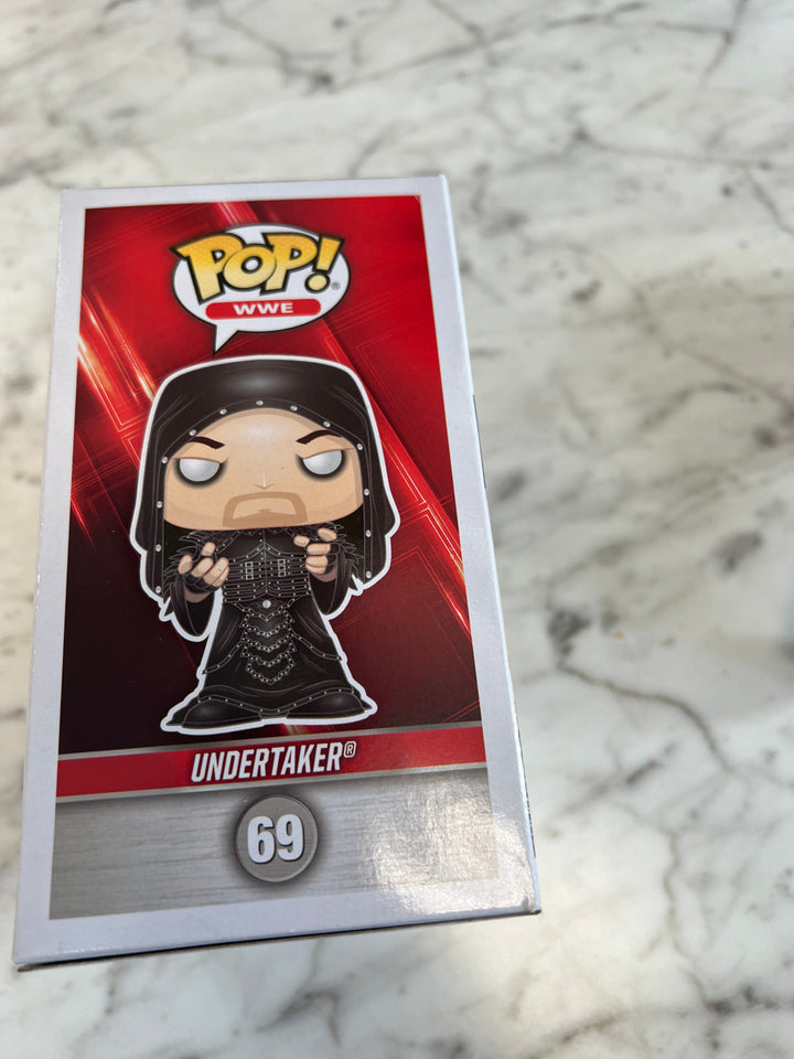 Funko POP! WWE #69 Undertaker (Hooded)