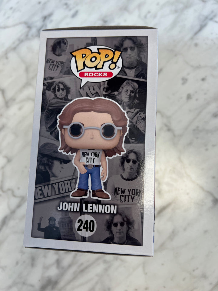 Funko Pop Rocks JOHN LENNON #240 NYC Shirt Fall Convention 2021 FP9224