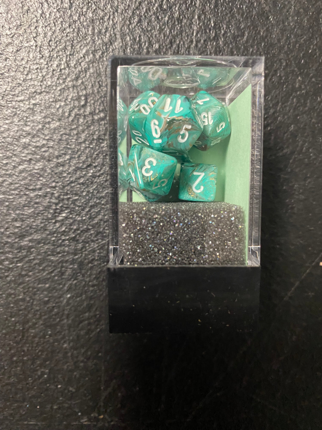 Chessex Mini-Polyhedral 7 Die Dice Set Marble Oxi-Copper / White NEW  MD101025