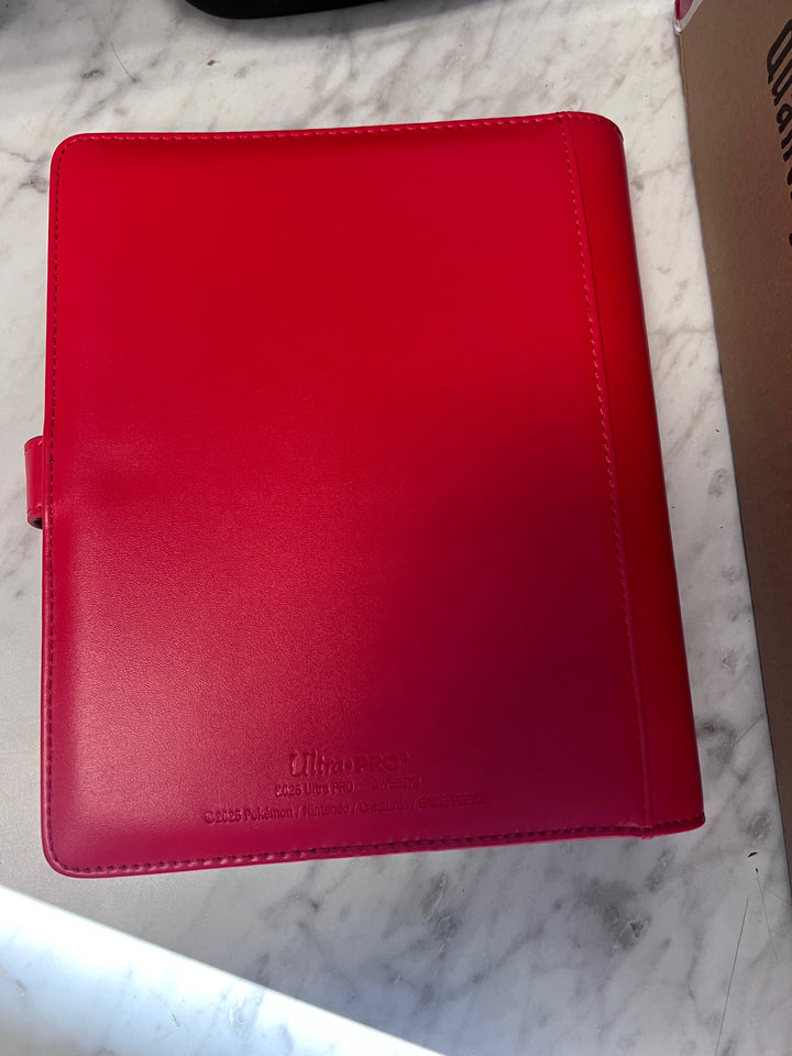 Ultrapro Pokemon TCG Premium Snap Card Binder (160 Cards) NA91725