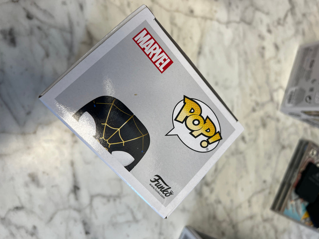 Funko Pop! Vinyl: Marvel - Spider-Man Black & Gold Suit #911