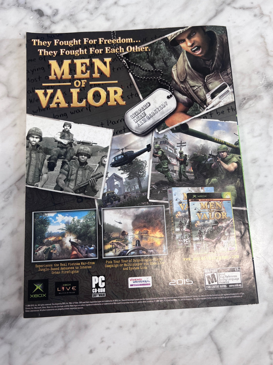 Official Xbox Magazine November 2004 (No demo disc!)  MAG1826