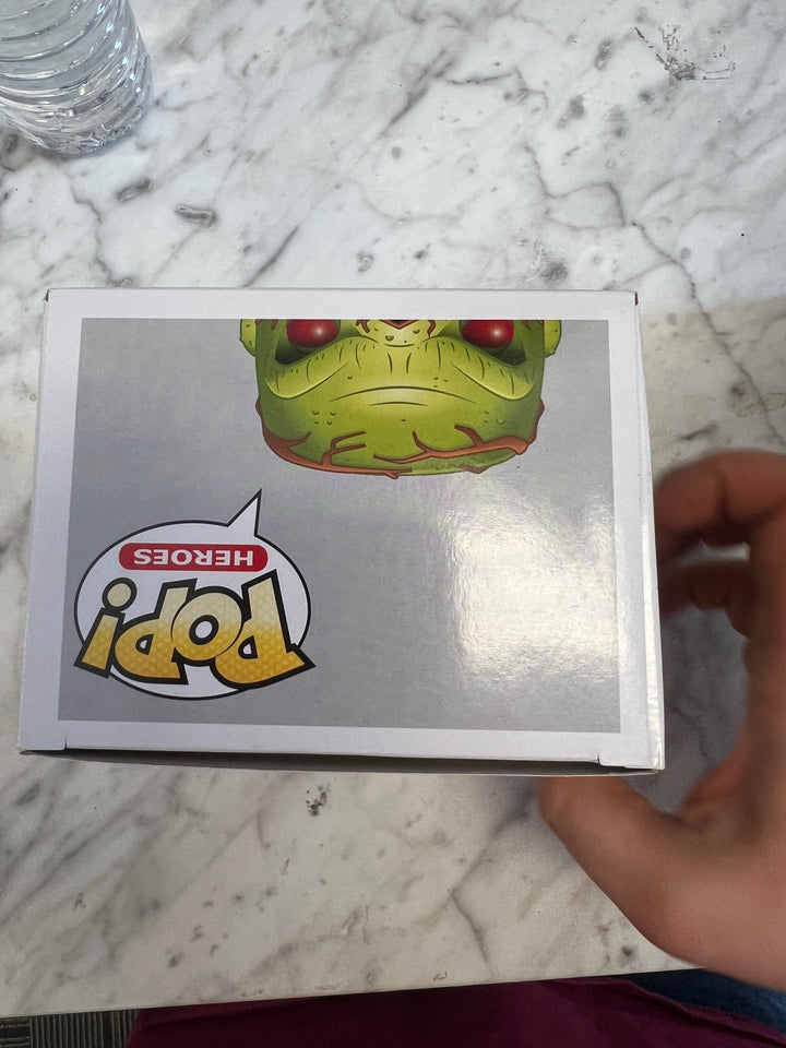 Funko Pop! Swamp Thing #82 Flocked PX Previews FP4125