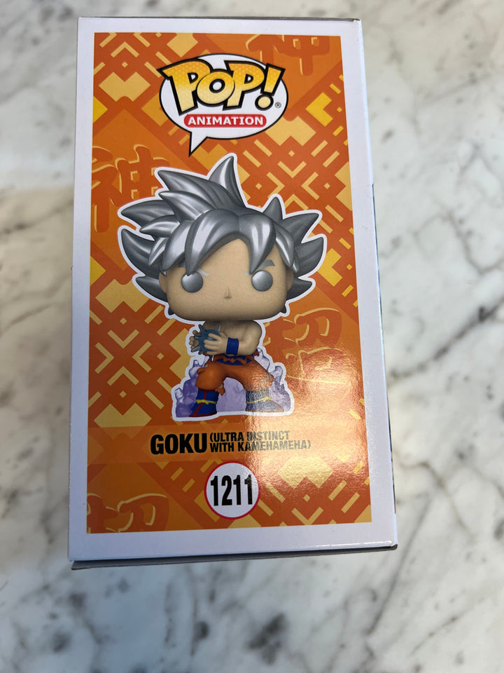 Funko Pop! Vinyl: Dragon Ball Z - Goku (Ultra Instinct With Kamehameha) 1211  FP62024