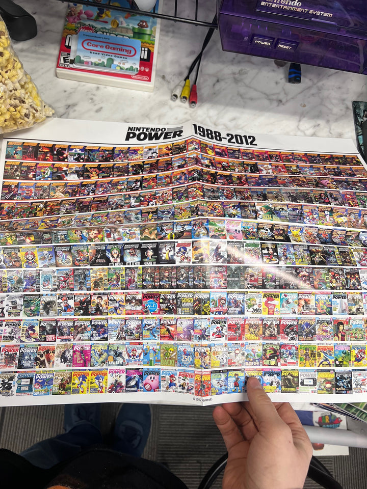 Nintendo Power Volume 285 December 2012 w/ poster (Subscriber Edition)   MAG1826