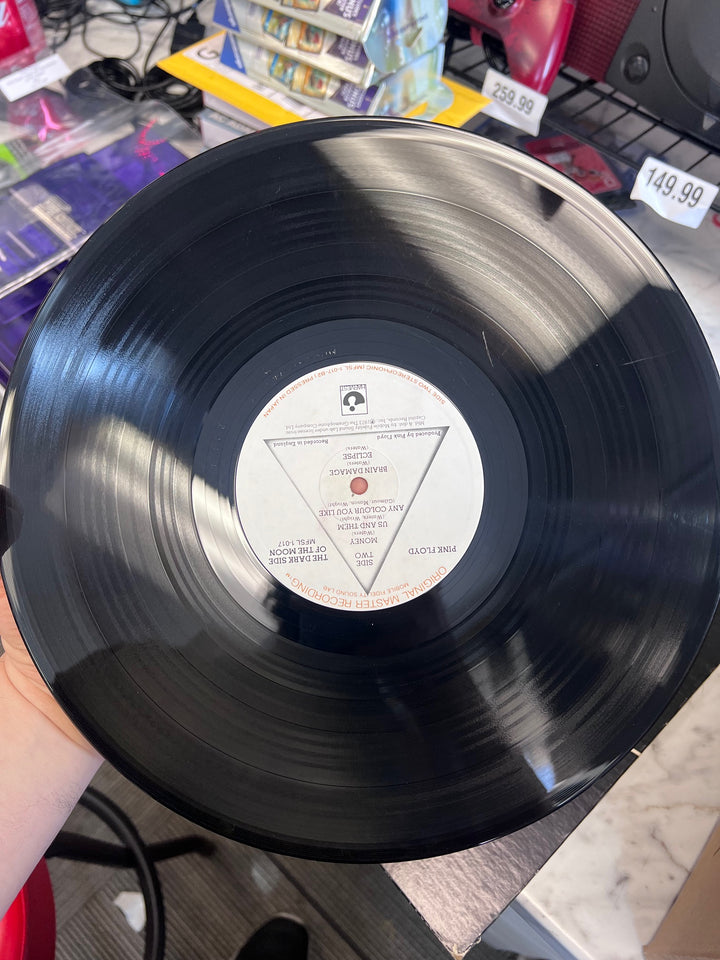 Pink Floyd - Dark Side of the Moon Original Master Recording 1979 (VG+) Condition Vinyl BOS92125