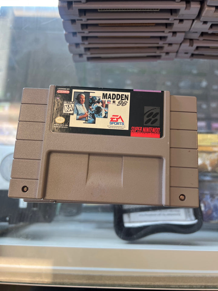Madden NFL 96 - SNES S62525
