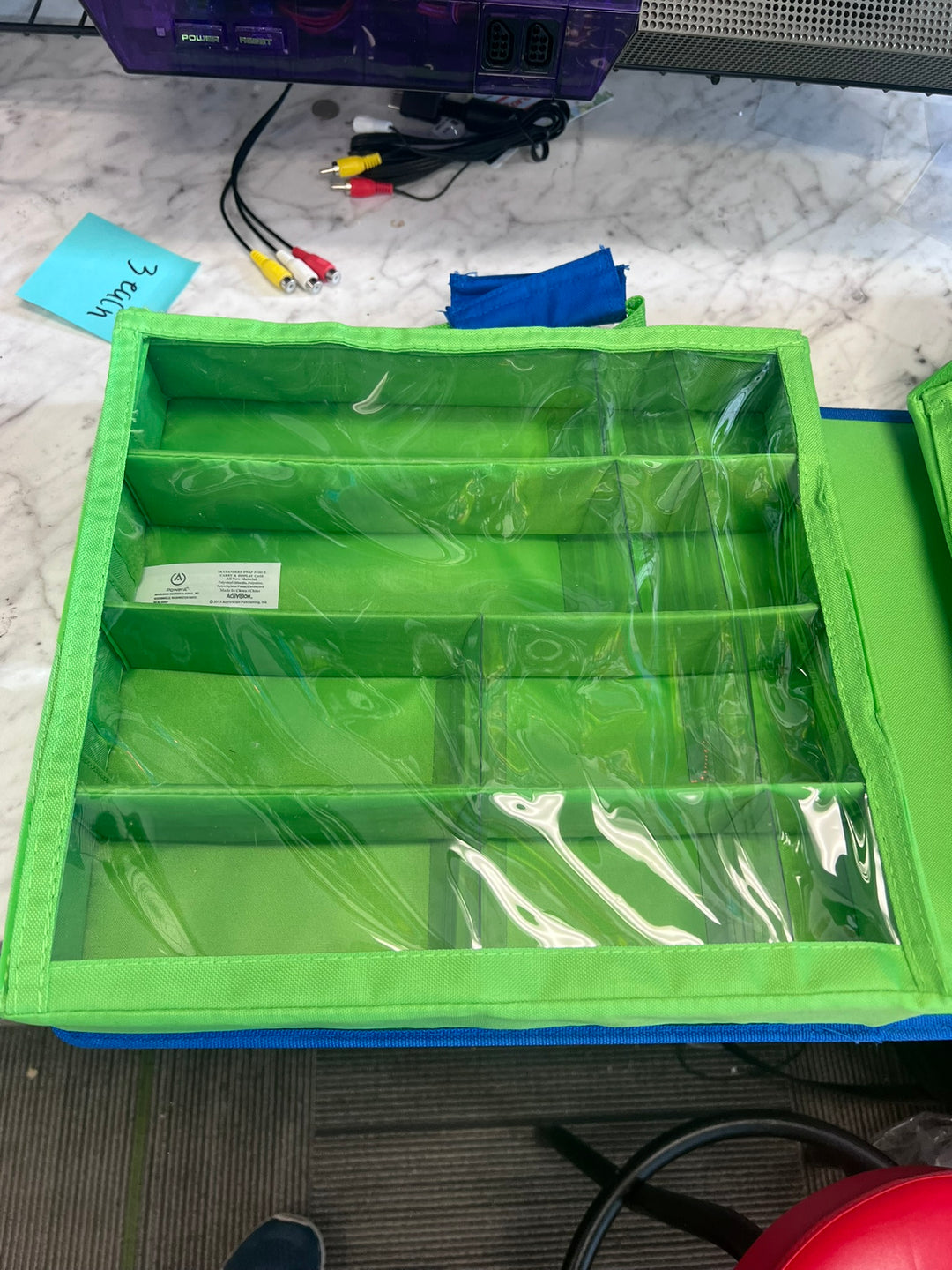 Skylanders Swap Force Show & Go Display Case *EMPTY* UA11326