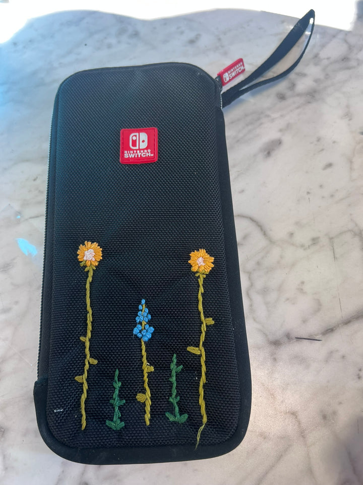 Official RDS Industries Nintendo Switch Lite Soft Carry Case Black Flowers UA11326