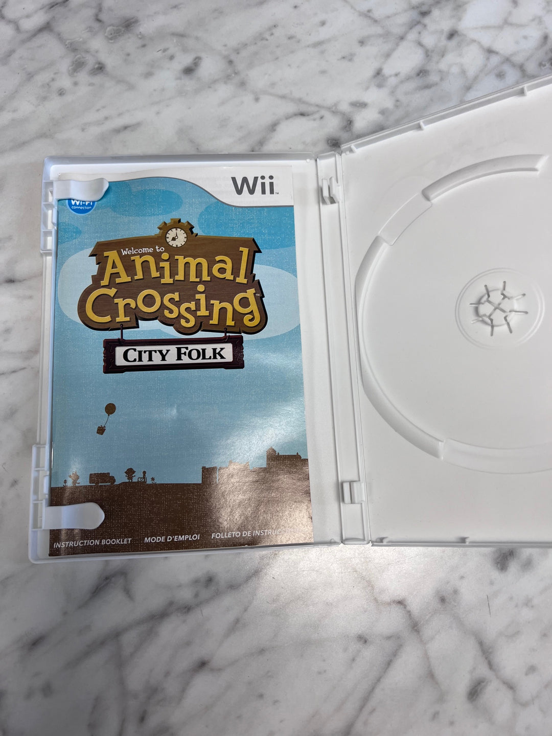 Animal Crossing City Folk Nintendo Wii CASE & MANUAL ONLY   CO92325
