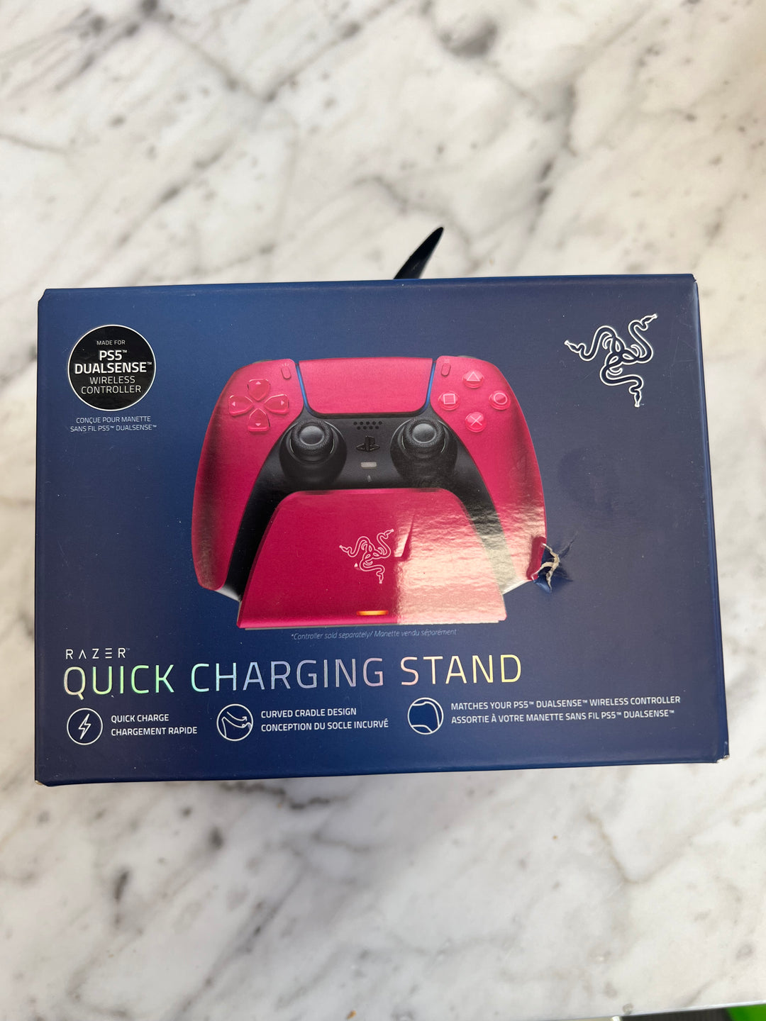 Razer Quick Charging Stand for PS5 Playstation 5 Dual Sense Controller Red  ACC91124