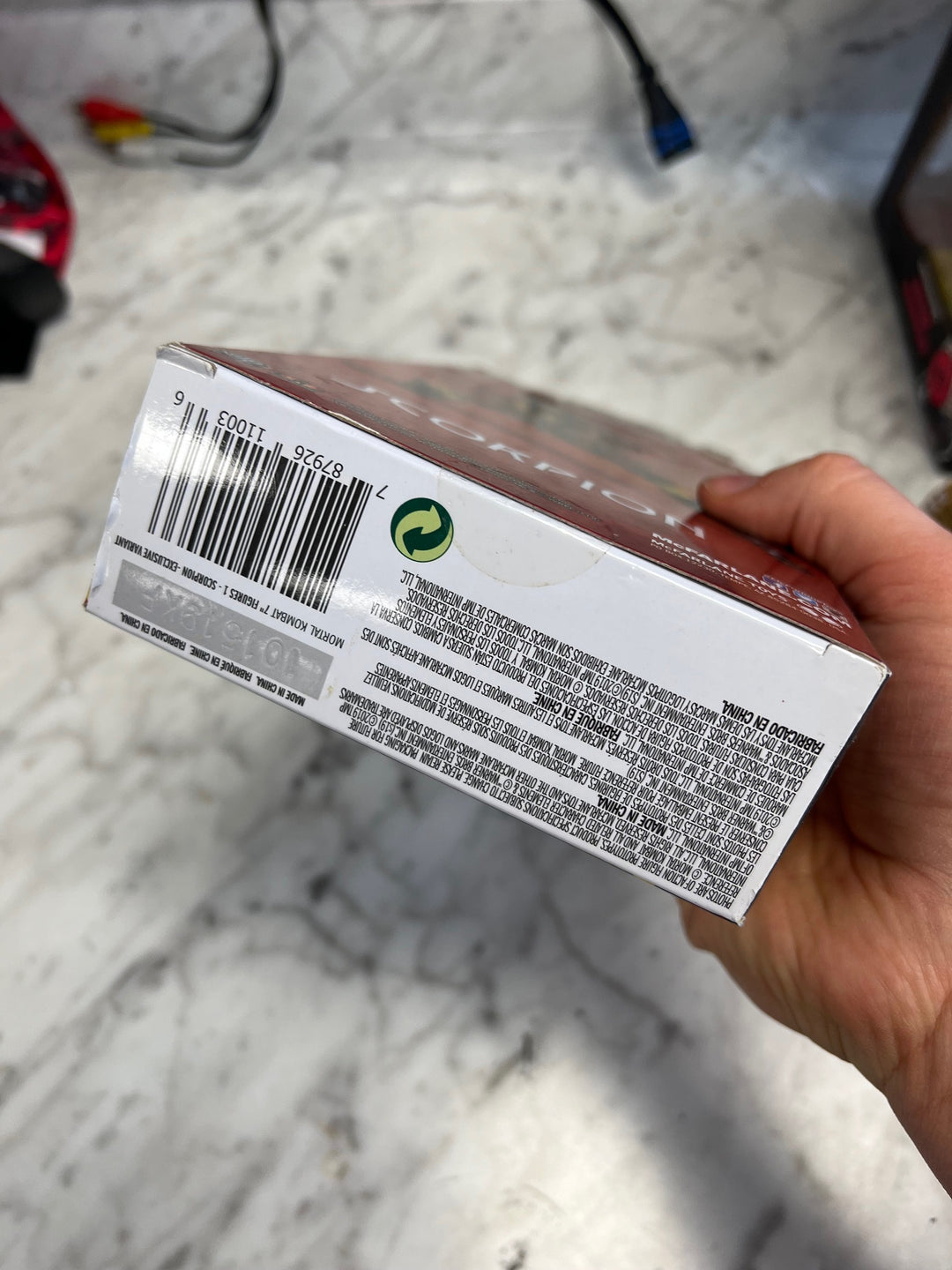 McFarlane Toys: Mortal Kombat - Scorpion 7" Action Figure In Box Damaged Box U4425