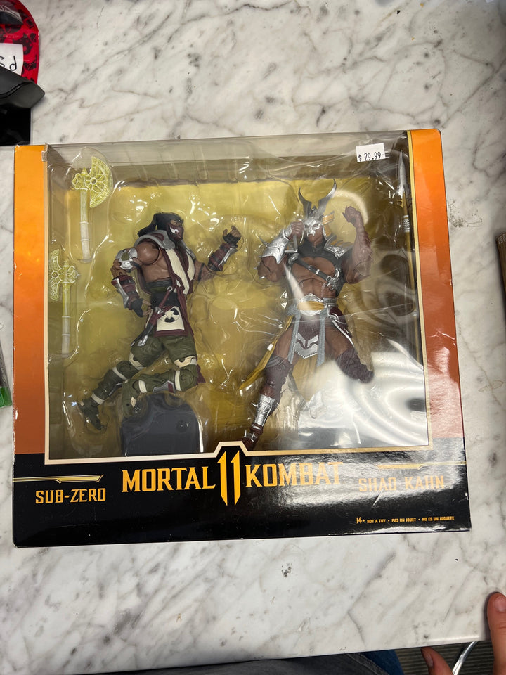 McFarlane Toys Mortal Kombat 11 2 Pack Sub Zero vs Shao Kahn 7” Figures U4425