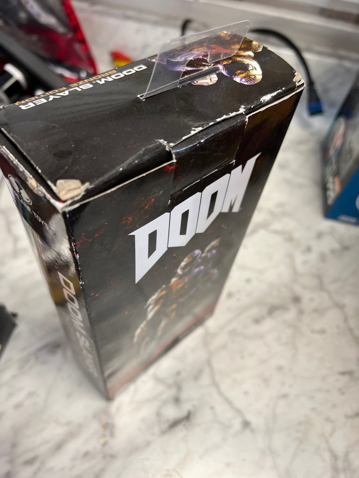 McFarlane Toys Doom Slayer Bronze Edition 7" Action Figure Unopened U4425